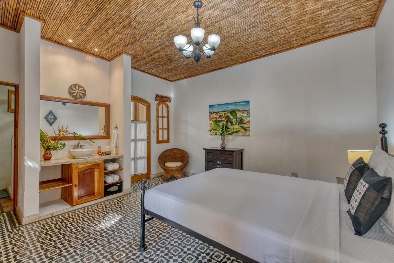 Boutique Hotel Secret Garden Granada Exterior photo