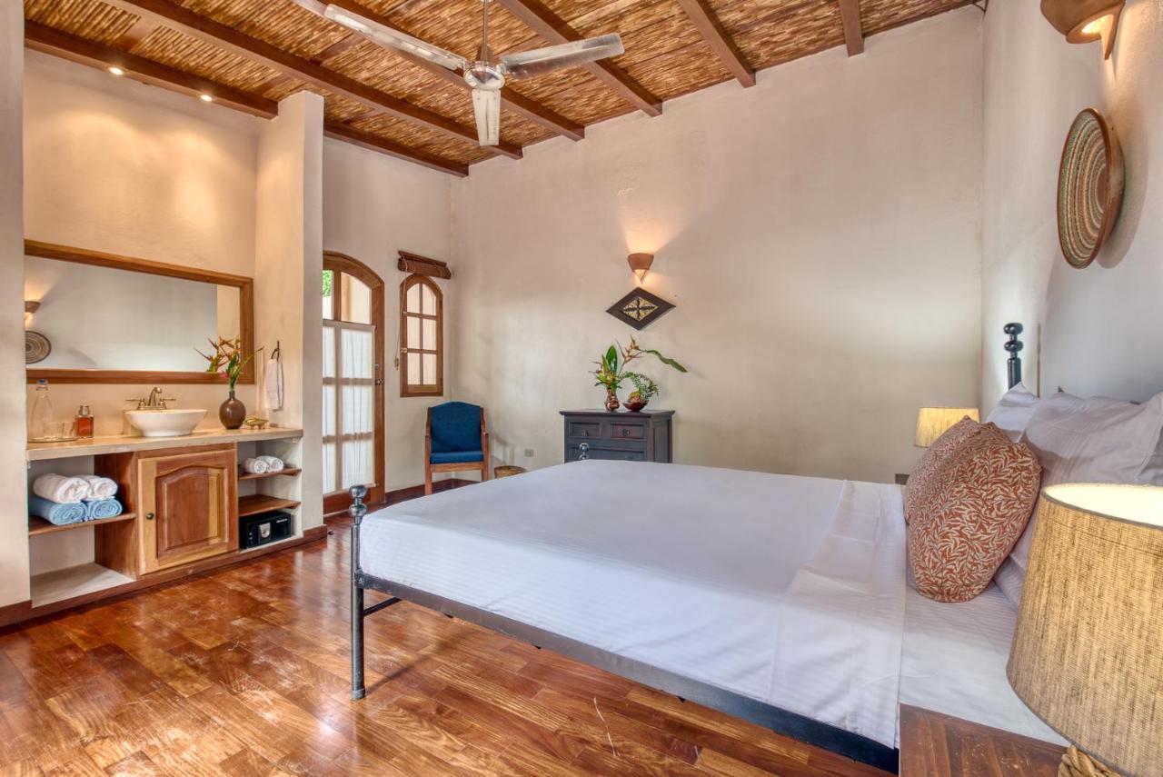Boutique Hotel Secret Garden Granada Exterior photo